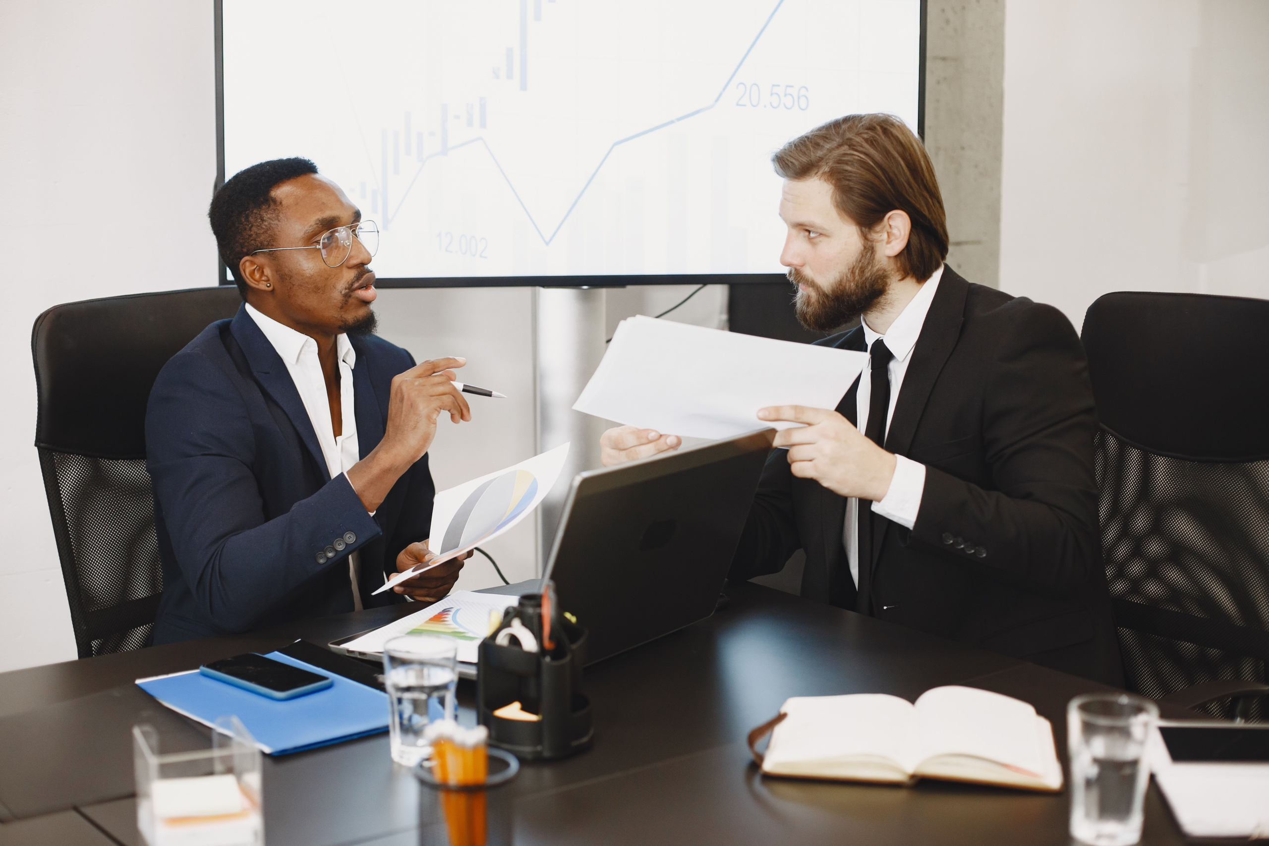 Lorena Boda CPA | Should You Set Up a Holding Company in Canada? Benefits, Taxes, and Risks
